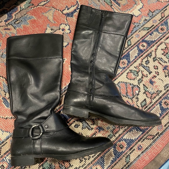 Ralph Lauren Boots - Picture 1 of 3
